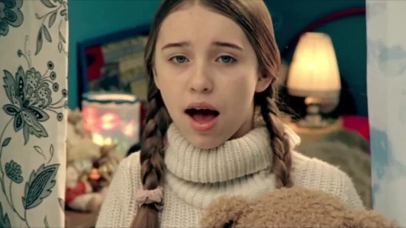 Карина м белые кораблики. Подъём и карина м кораблики. Клип белые кораблики. Картина с белым корабликом. Группа подъем алексей морев.