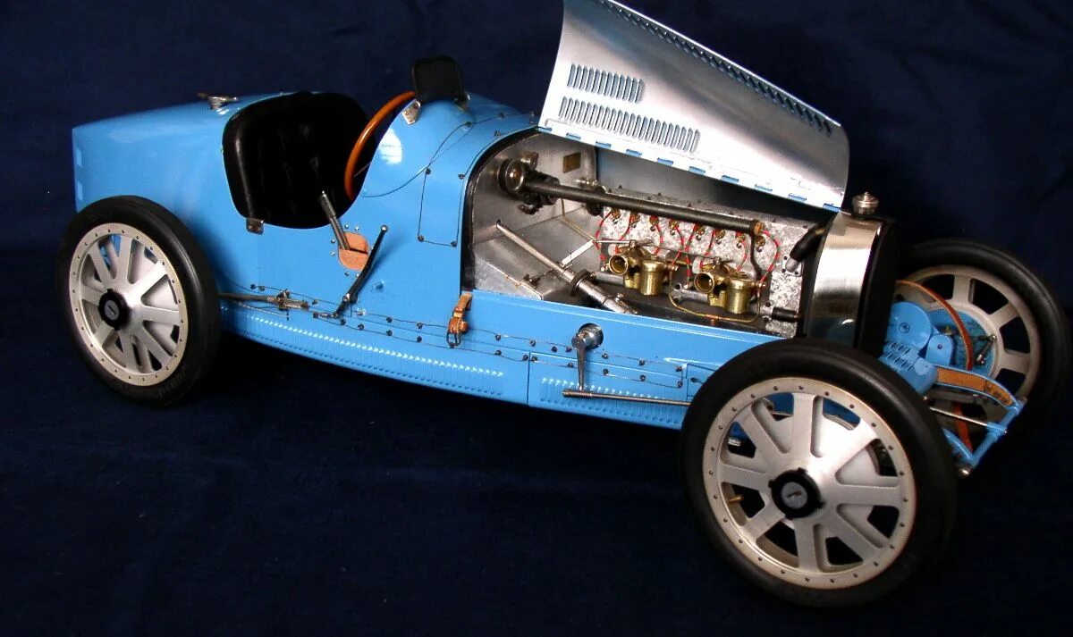 Bugatti models. Bugatti Type 35. Bugatti Type 35 Scale model. Italeri 1/12 Bugatti Type 35b. Bugatti Type 1 1898 Prinetti & stuchi.