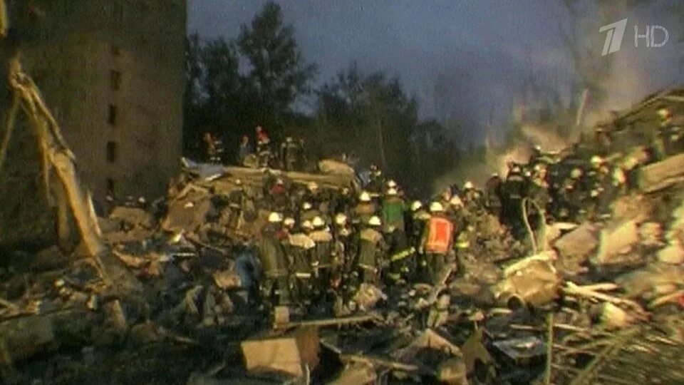 27 октября 1999 армения. 13 октября 1999. 13 октября 1999. 13 октября 1999. 13 октября 1999.