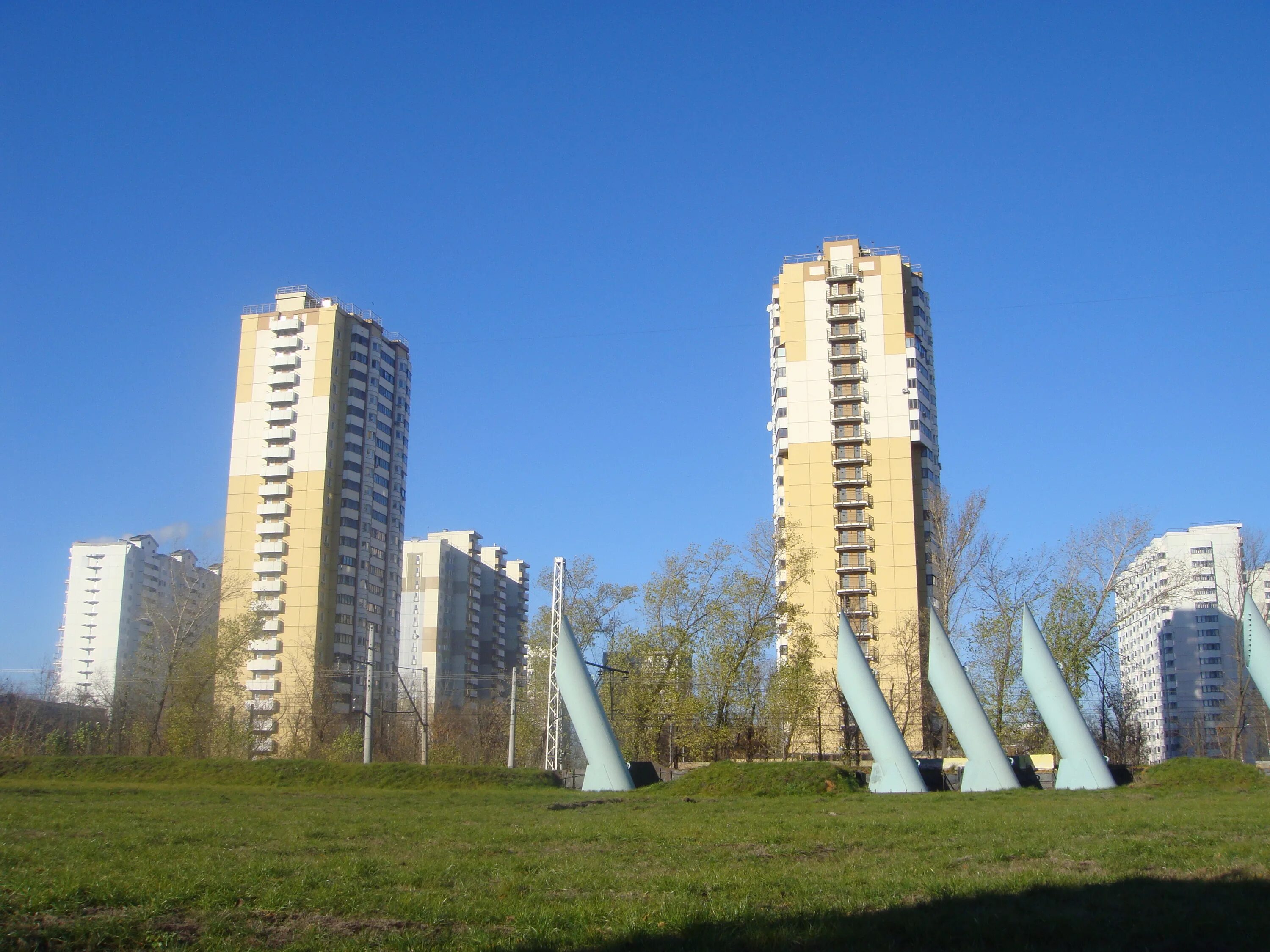 Площадь варварские ворота. Славянская улица москва. Славянская улица москва. Славянская улица москва. Жк триумфальный славянский бульвар.