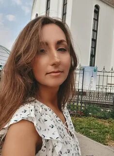 Артемова женя