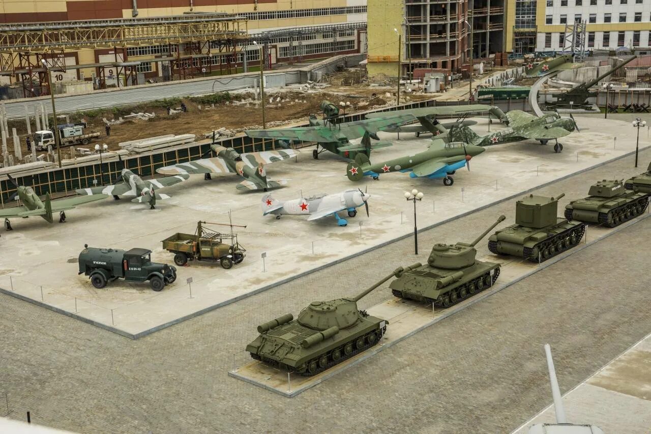 Кв пышме. Музей военной техники в верхней пышме. угмк музей военной техники верхняя пышма. екатеринбург музей военной техники в верхней пышме. верхняя пышма военная техника музей.