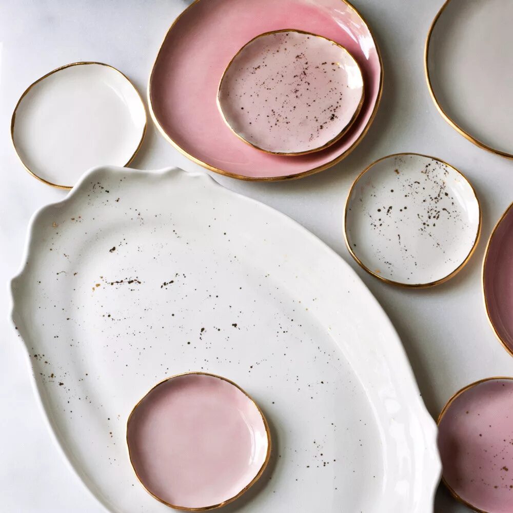 Unique source. Ceramic dish. Unique посуда. Ceramic dishes are better?. A Ceramic Plate with a pattern.