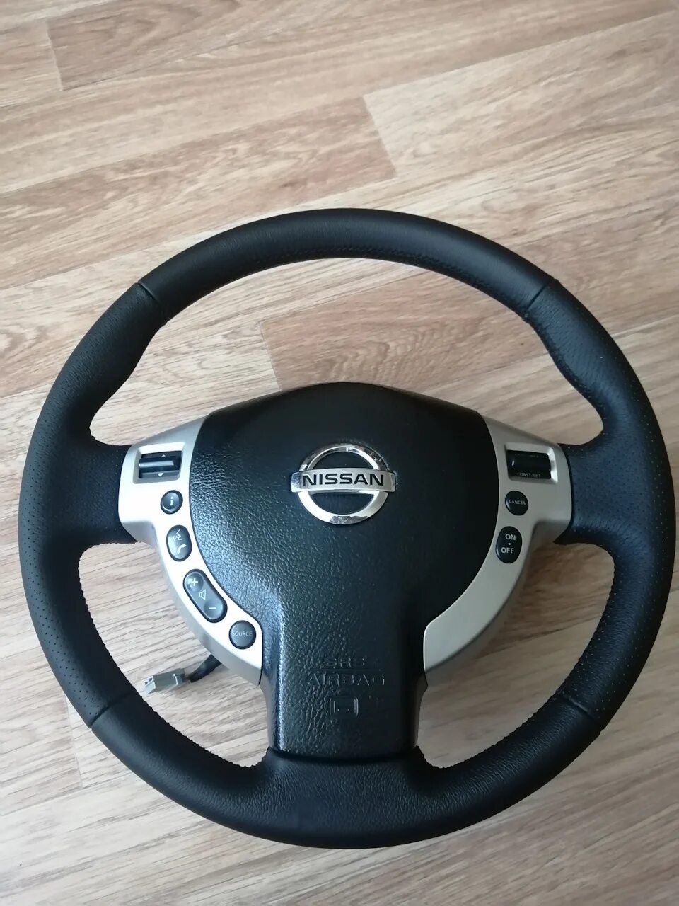 Руль ниссан х-трейл т31. X trail t30 руль. Руль на х трейл. X trail t31 руль. Nissan x trail 2 руль.