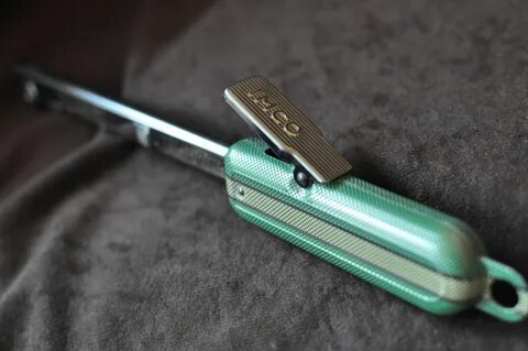 Кремниевая зажигалка