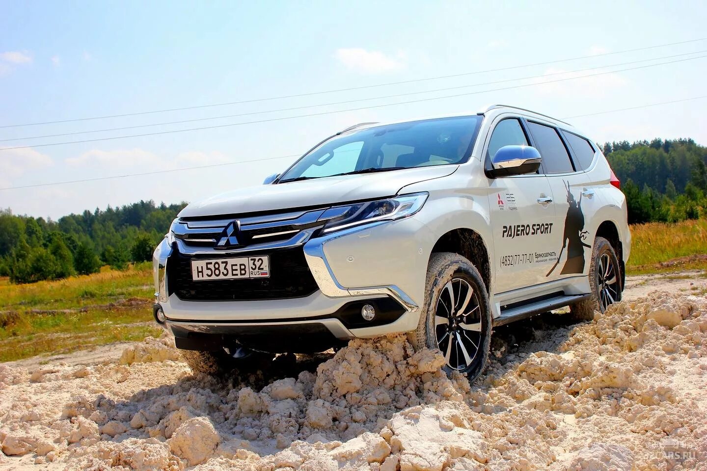 Мицубиси паджеро 2018. Pajero Sport 3. Mitsubishi Pajero Sport 2022. Митсубиси Паджеро спорт 3 поколения. Mitsubishi Pajero Sport 2018.