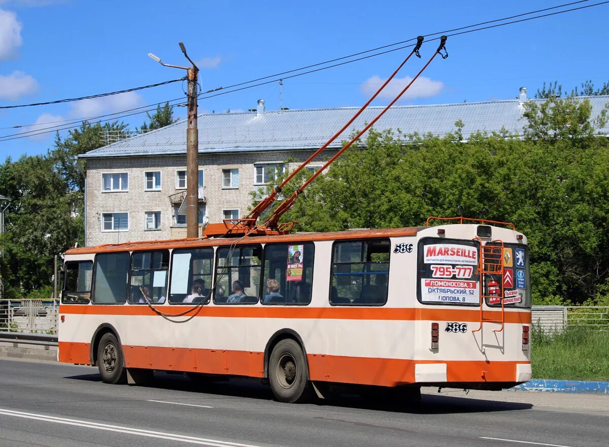 Киров троллейбус 7. Троллейбус 7 киров онлайн. Киров троллейбус 7. Зиу 682. Киров троллейбус 7.