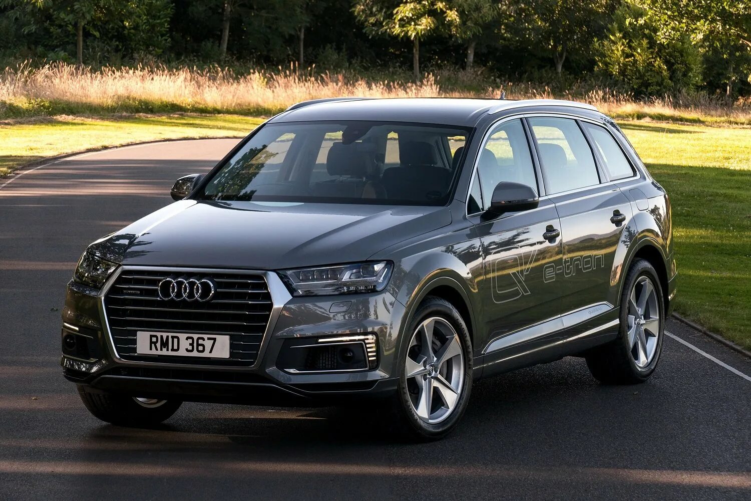 Ауди q7. Audi q7. Audi q7 2016. Audi q7 TDI 2016. Ауди ку 7 кватро.