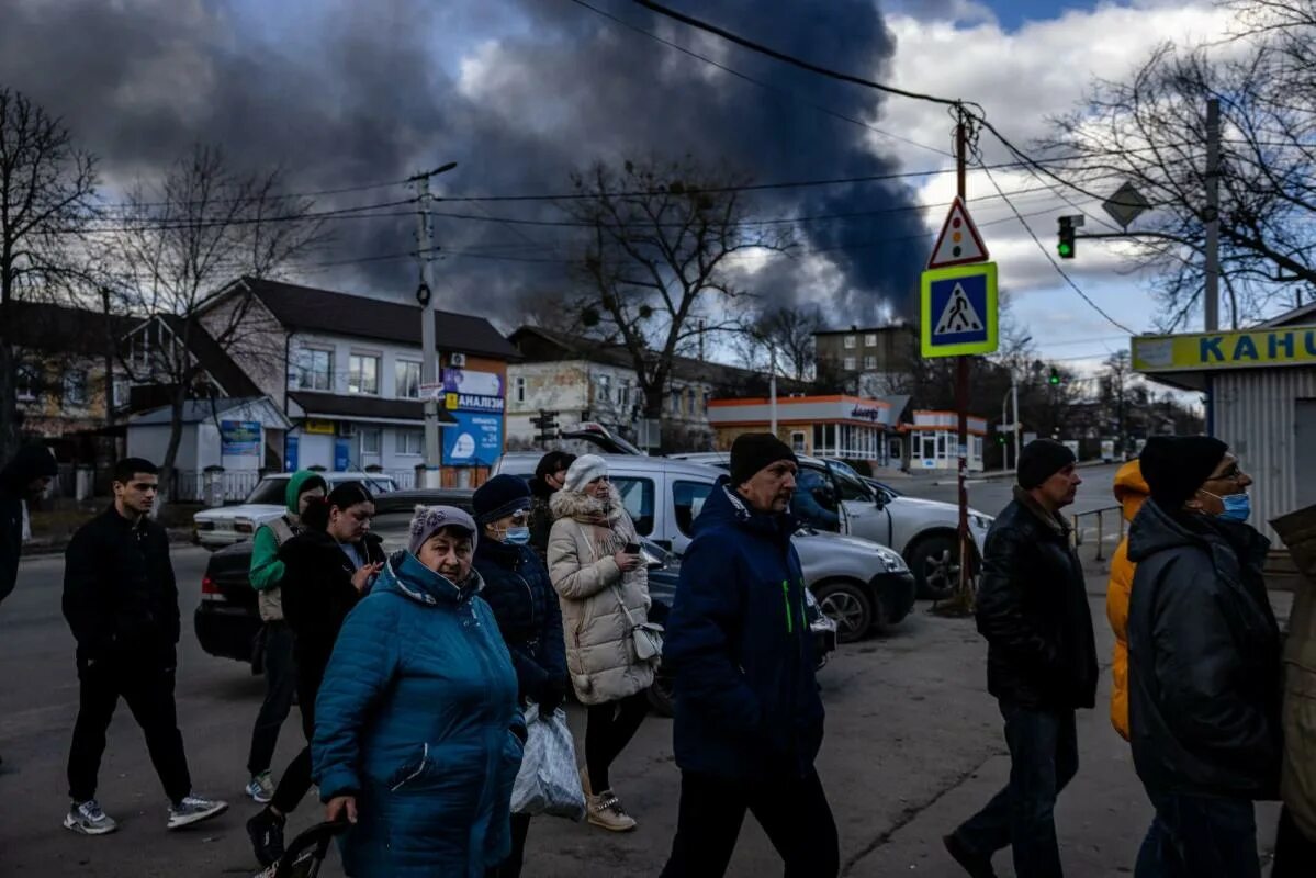 Жители Западной Украины. Люди из Западной Украины. Российско-украинский кризис. Арт рынок в России.