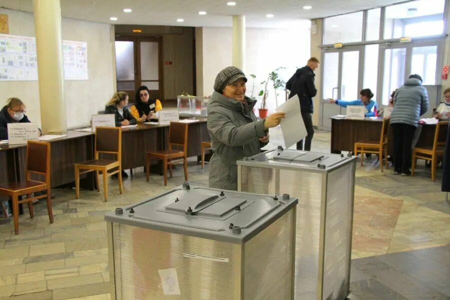 открытие выборов в рыбинске фото. председатель тик рыбинск. открытие выборов в рыбинске фото. выборы в рыбинске. голосование на выборах.