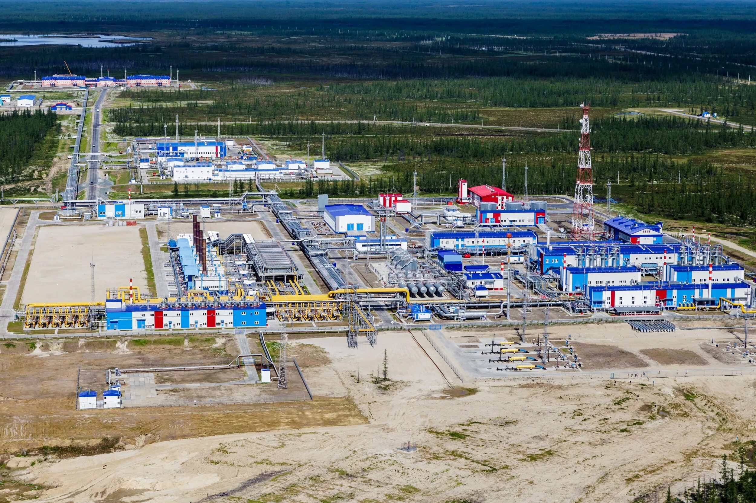 Газовые месторождения. Южно русское месторождение Севернефтегазпром. Русское месторождение ЯНАО. Северо-русское месторождение Новатэк. Месторождение русское новый Уренгой.