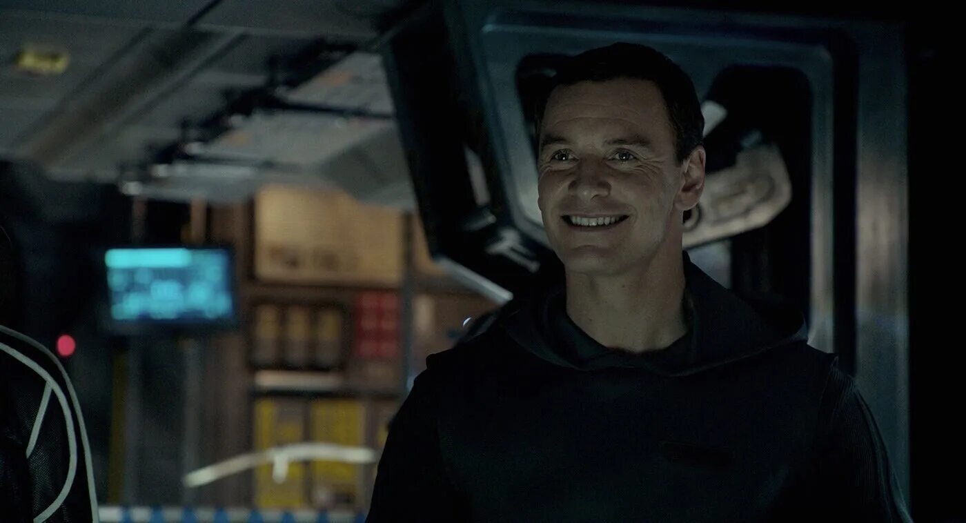 Фассбендер уолтер. Андроид уолтер и дэвид чужой завет. Уолтер завет. Уолтер завет. Уолтер чужой завет.