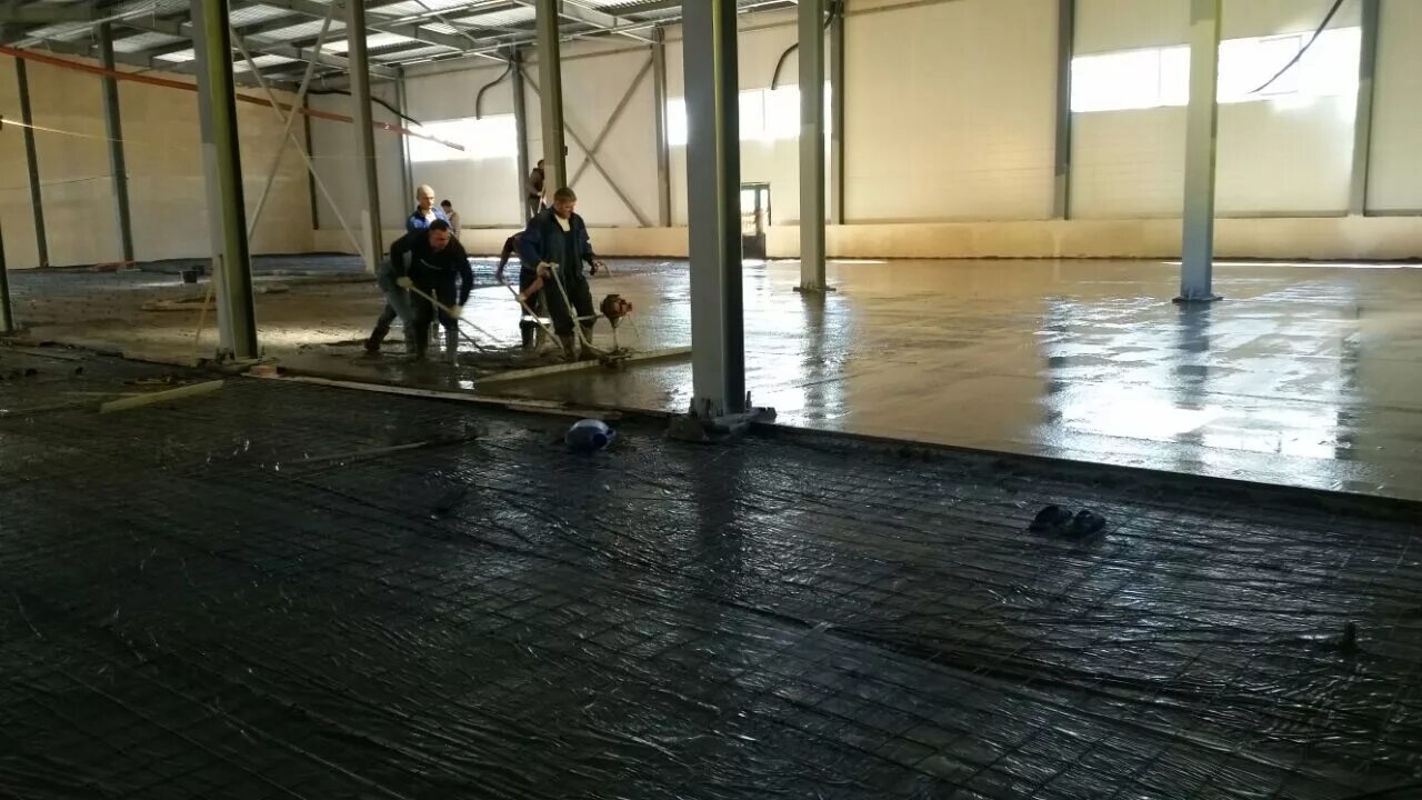 Полиуретановый полимерный наливной пол элакор. #_упрочнитель пола мастертоп 450. Art stone кварцвиниловая плитка. Полиуретан-цементный наливной пол. Топинговый бетонный пол.