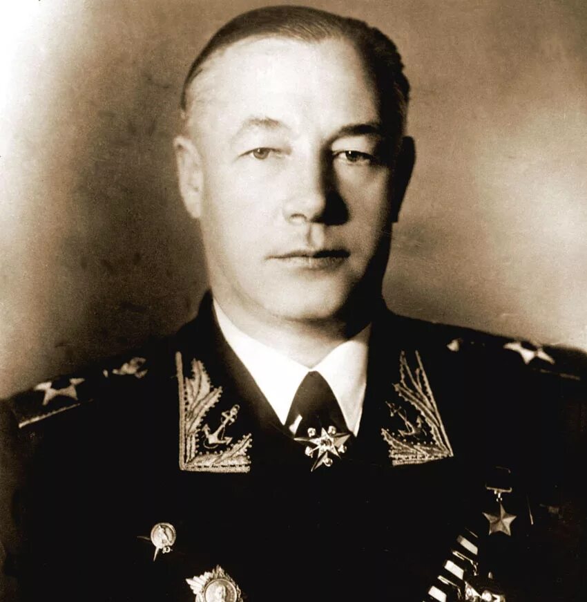 Адмирала советского союза. Адмирала советского союза