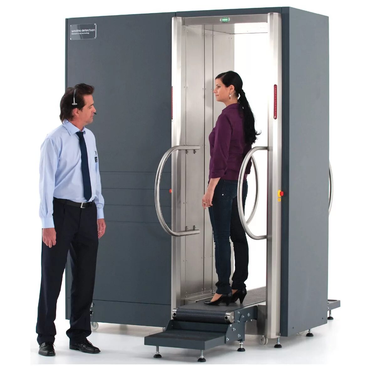 Доступны для осмотра. Система персонального досмотра «rapiscan secure 1000 single pose». b-scan 16hr-ld 100. тумба досмотровая ts-01 исп. а. rapiscan 632 xr.