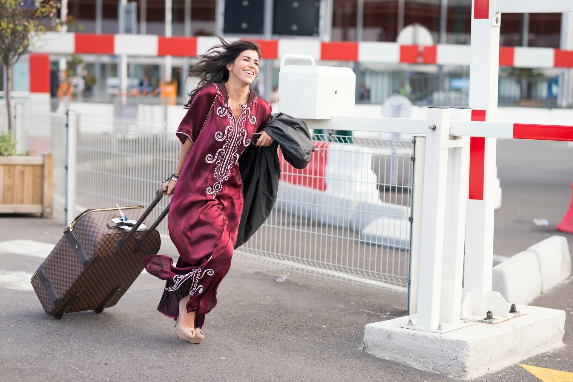 париж любой. париж любой ценой тарек. париж любой. париж любой. париж любой ценой (2013).