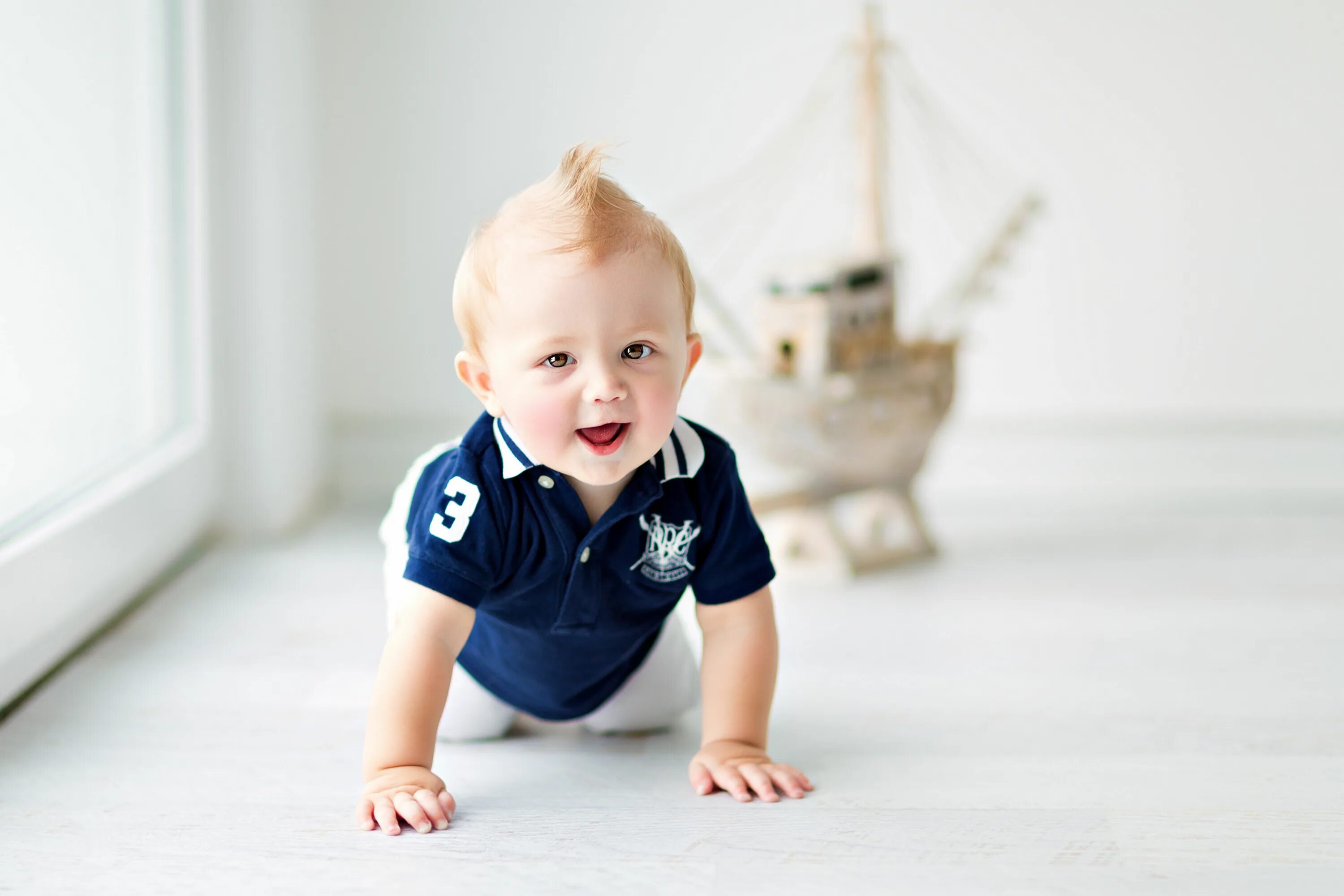 Cute little boy. Бейби бойс. Малыш мальчик. Годовалый ребенок.