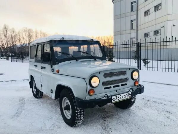 Уаз томская область. Уаз 3151 серый металлик. уаз 3151 металлик. уаз 3151 2005. уаз 3151 камрад.