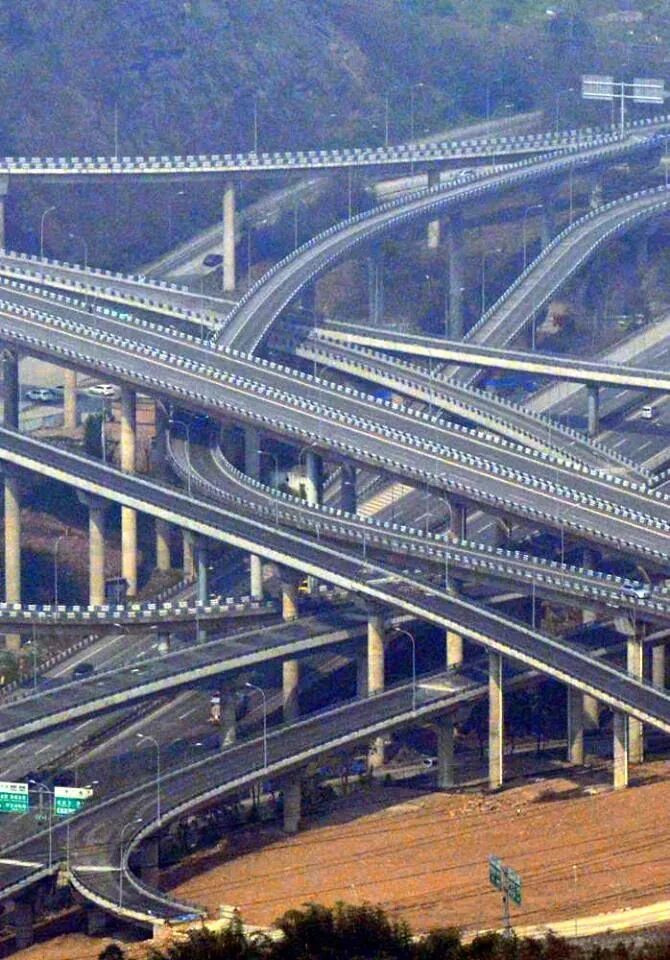 Чунцин эстакады. Guiyang китай. Дорожная развязка в чунцине. Чунцин авторазвязка. Самая большая развязка в китае.