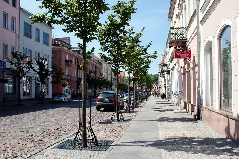 Вильнюс клайпеда. Город алитус литва. Поезд вильнюс клайпеда. Вильнюс клайпеда. Клайпеда старый город.