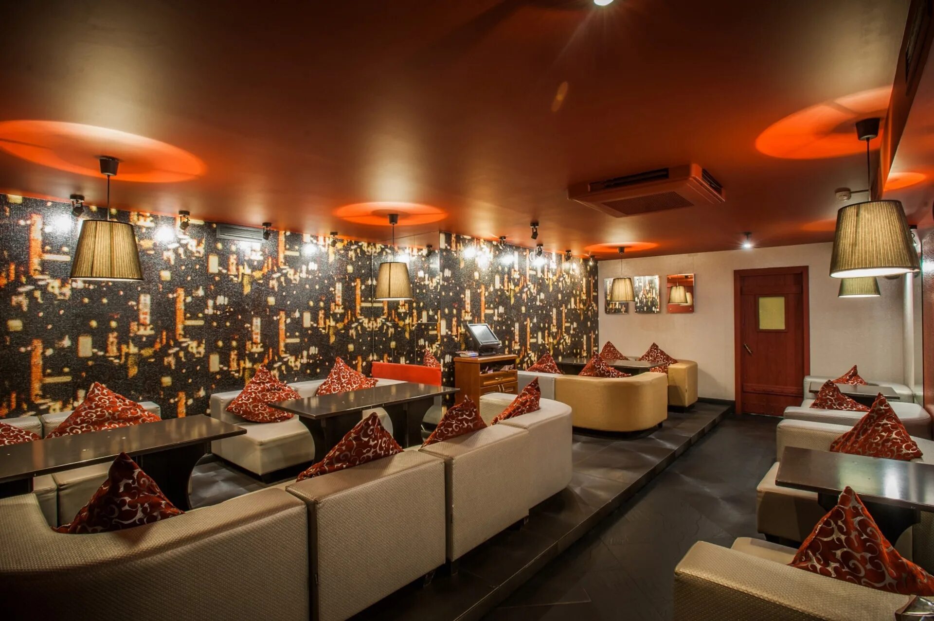 351 бар бауманская. Бар береза бауманская. Метро киевская паб. Темпл бар бауманская меню. Бульвар веласкеса москва.