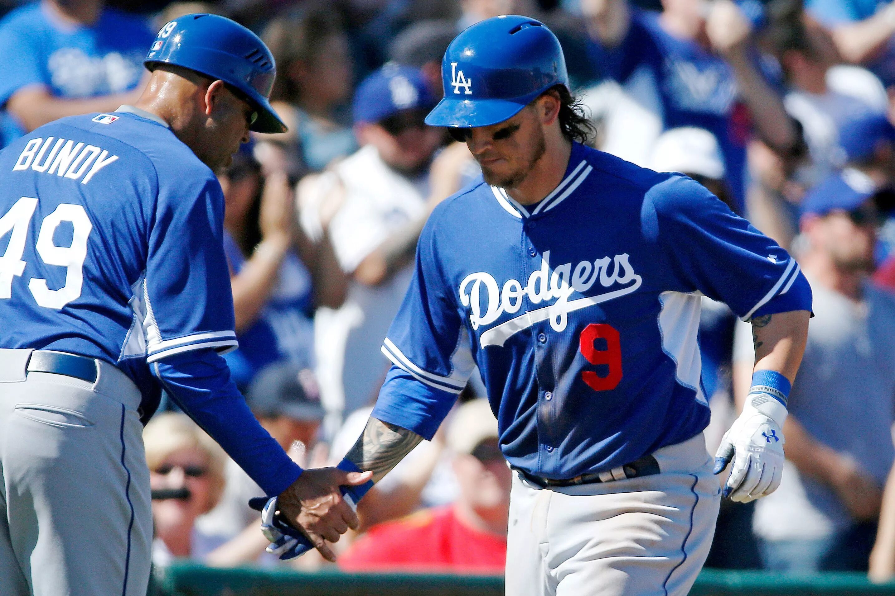 Los angeles dodgers. Лос-Анджелес Доджерс. Бейсбольная команда Лос Анджелес. Лос Анджелес Бейсбол команда. Бейсбол la Dodgers.