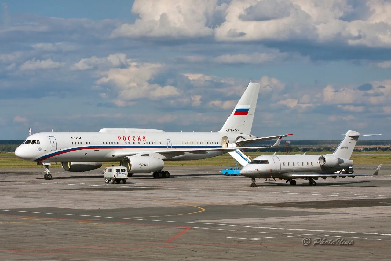 Ту-134б-3 аэрофлот. Бортовой номер москва. Флагман черноморского флота крейсер москва. Бортовой номер москва. Противолодочный крейсер москва проекта 1123.