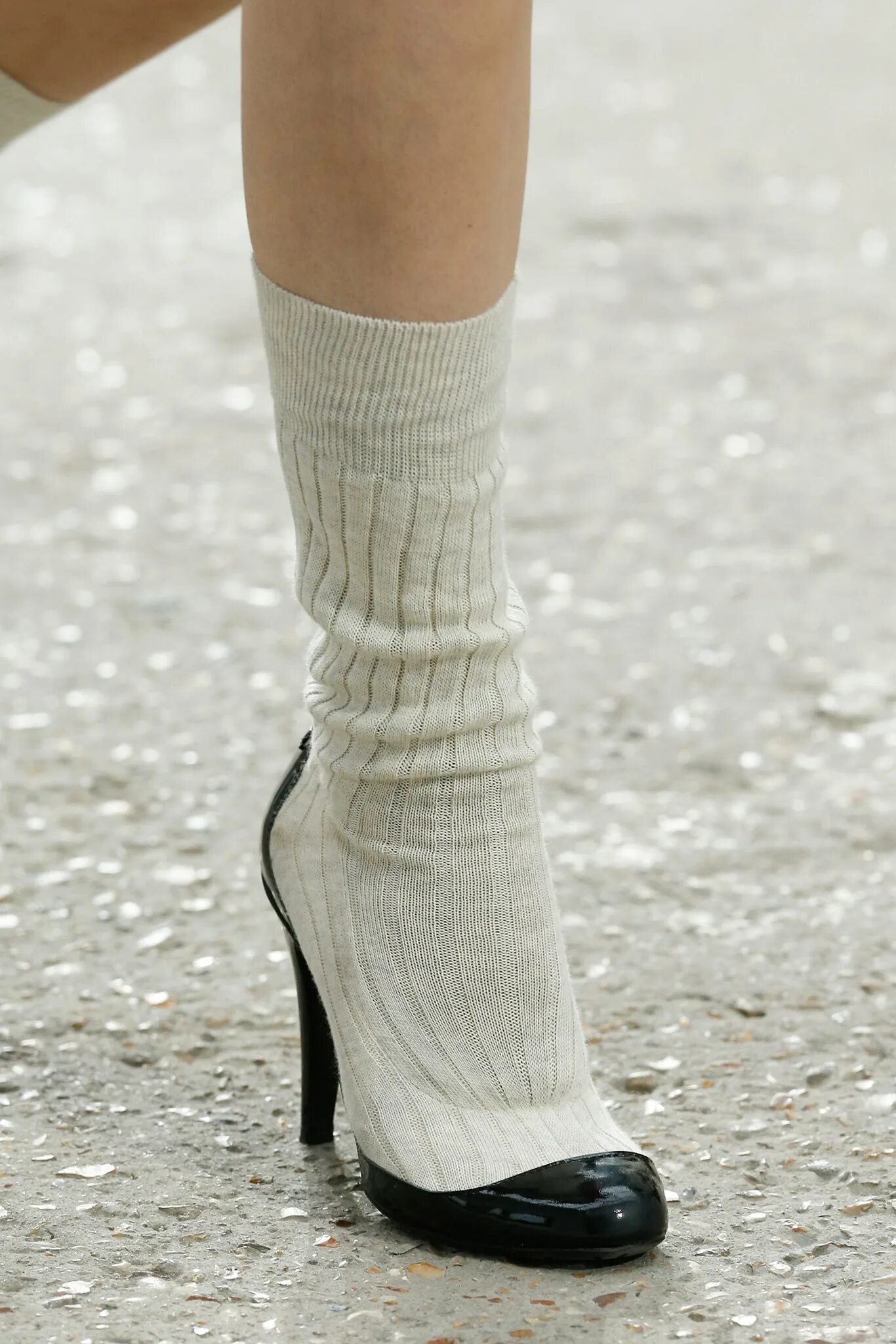 Брендовые туфли женские. Chanel туфли с носком. Шанель лодочки slingback. Туфли коко шанель. Chanel туфли с носком.