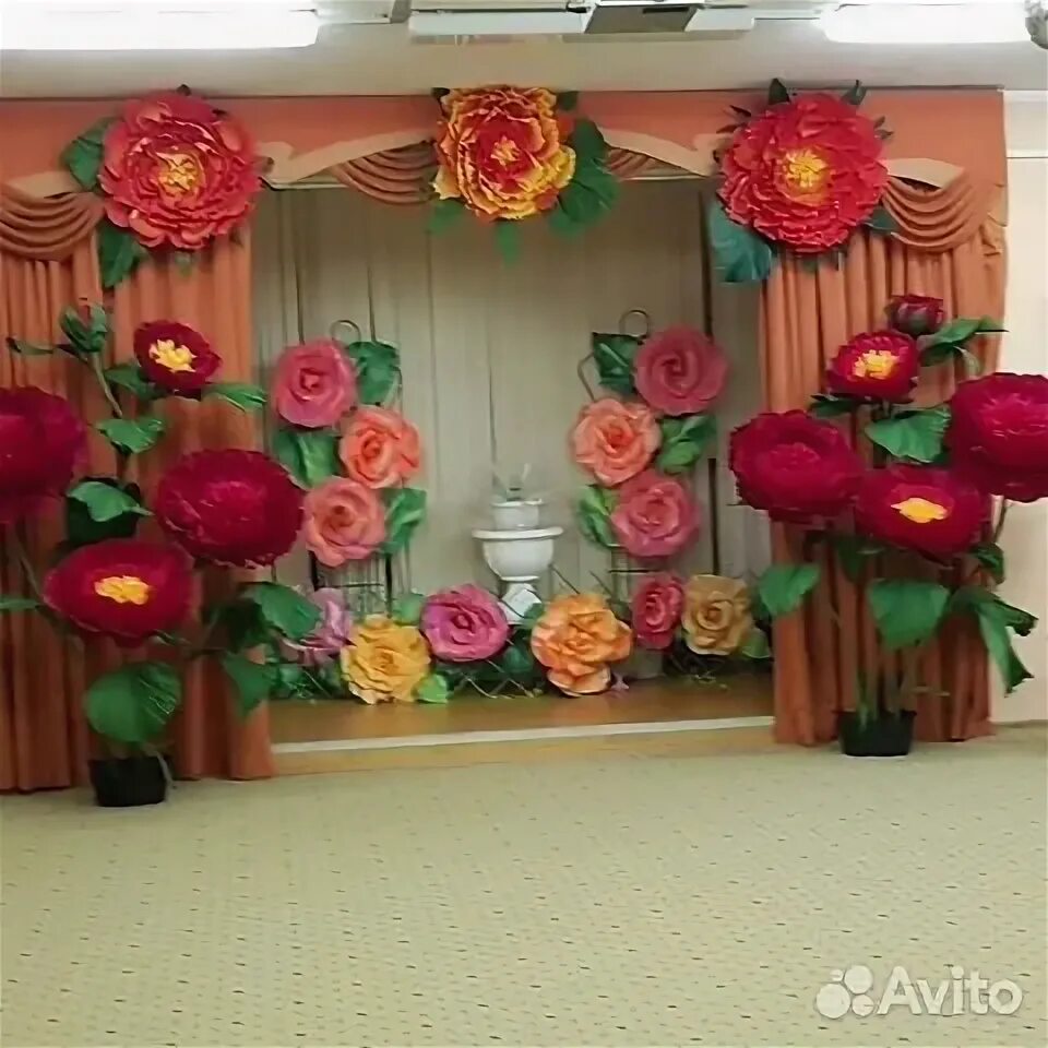 Выставка цветов в краснодаре. Оформление задника сцены. Дк цветы. Сцена с декорациями. Дк цветы.