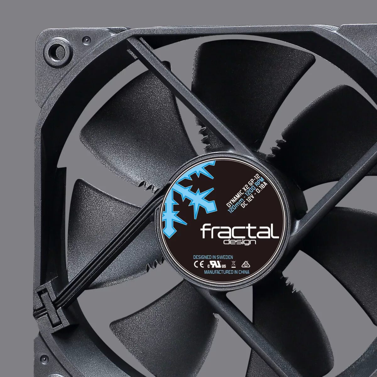 Fractal design dynamic. Fractal design dynamic x2 gp-12. fractal design logo.