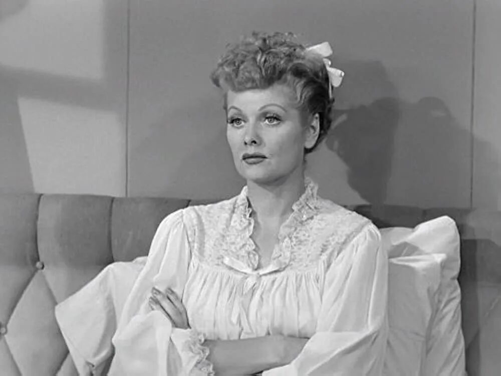 I Love Lucy 1951-1957. «Я люблю Люси» (1951–1957, США) «Пуаро. Я люблю Люси.