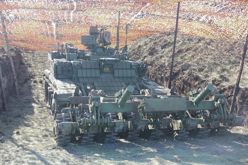 Бронированная машина разминирования бмр-3м вепрь. Бмр-3м. Бмр-3м вепрь. Бронированная машина разминирования бмр-3. Бмр-3м.