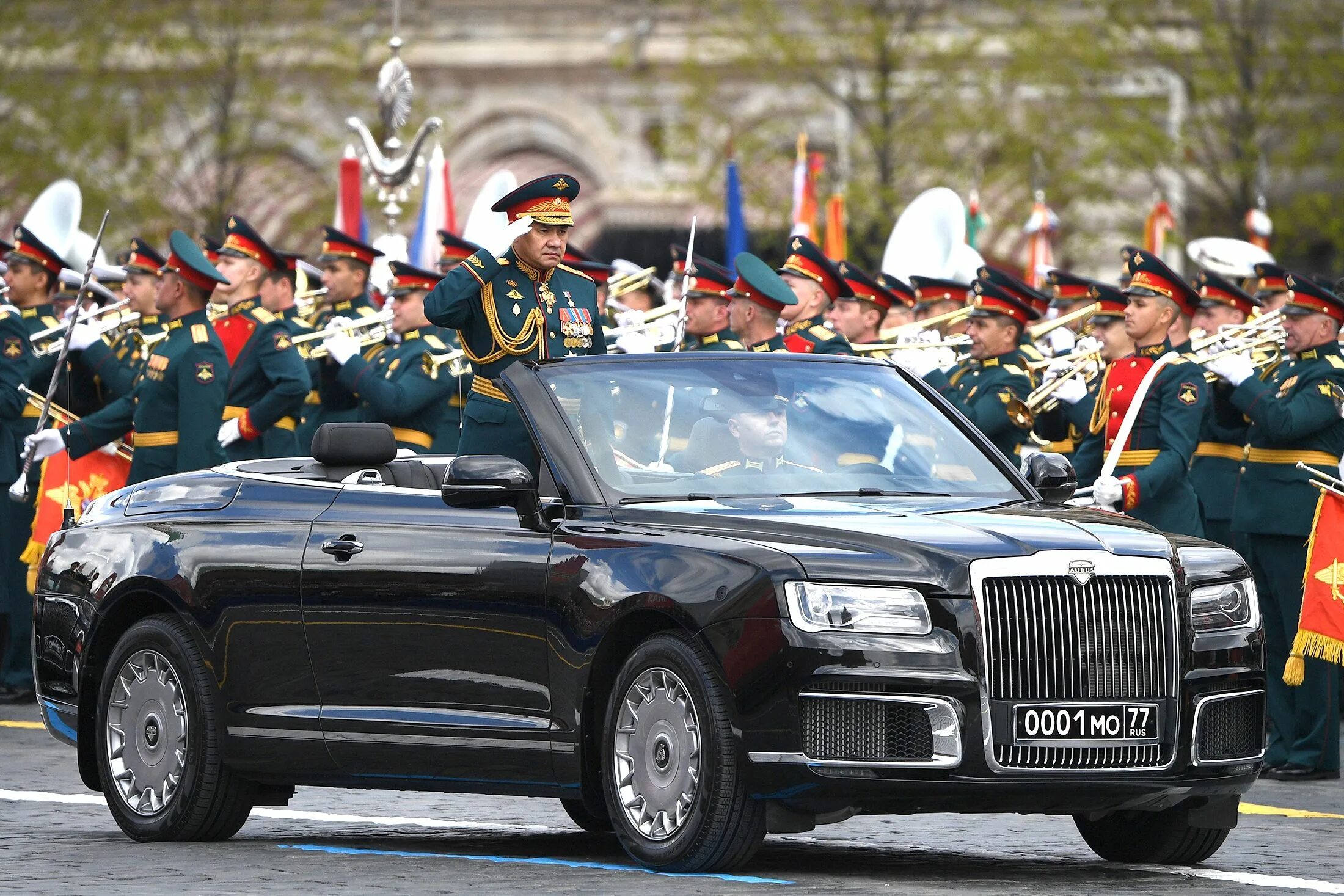 9 май кремль. Шойгу парад Победы 2022 в Москве. Парад Победы в Москве 2022 год. Парад Победы 9 мая 2022 в Москве. Шойгу на параде Победы в Аурус.