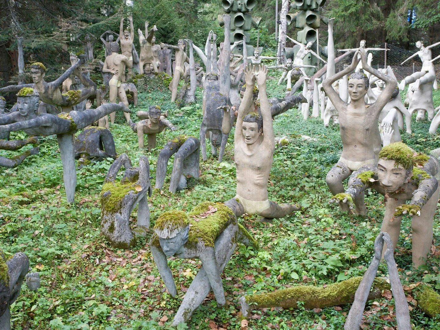 Ужасные сад. Париккала сад скульптур. Парк Париккала, Финляндия. Парк страшных скульптур Финляндия. Вейо рёнккёнен, Париккала, Финляндия.