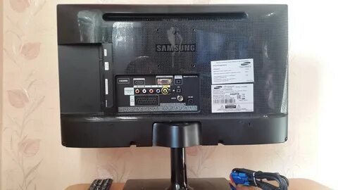 Samsung t24h390six