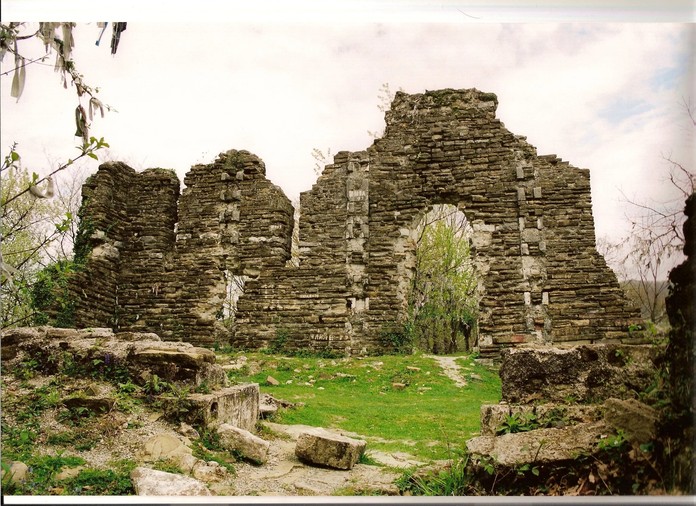 Византийский храм сочи. Византийский храм в лоо. Византийский храм в лоо. Византийский храм в лоо. Византийский храм в лоо.