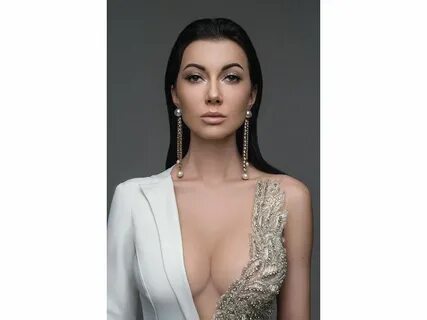 Певица маша вебер