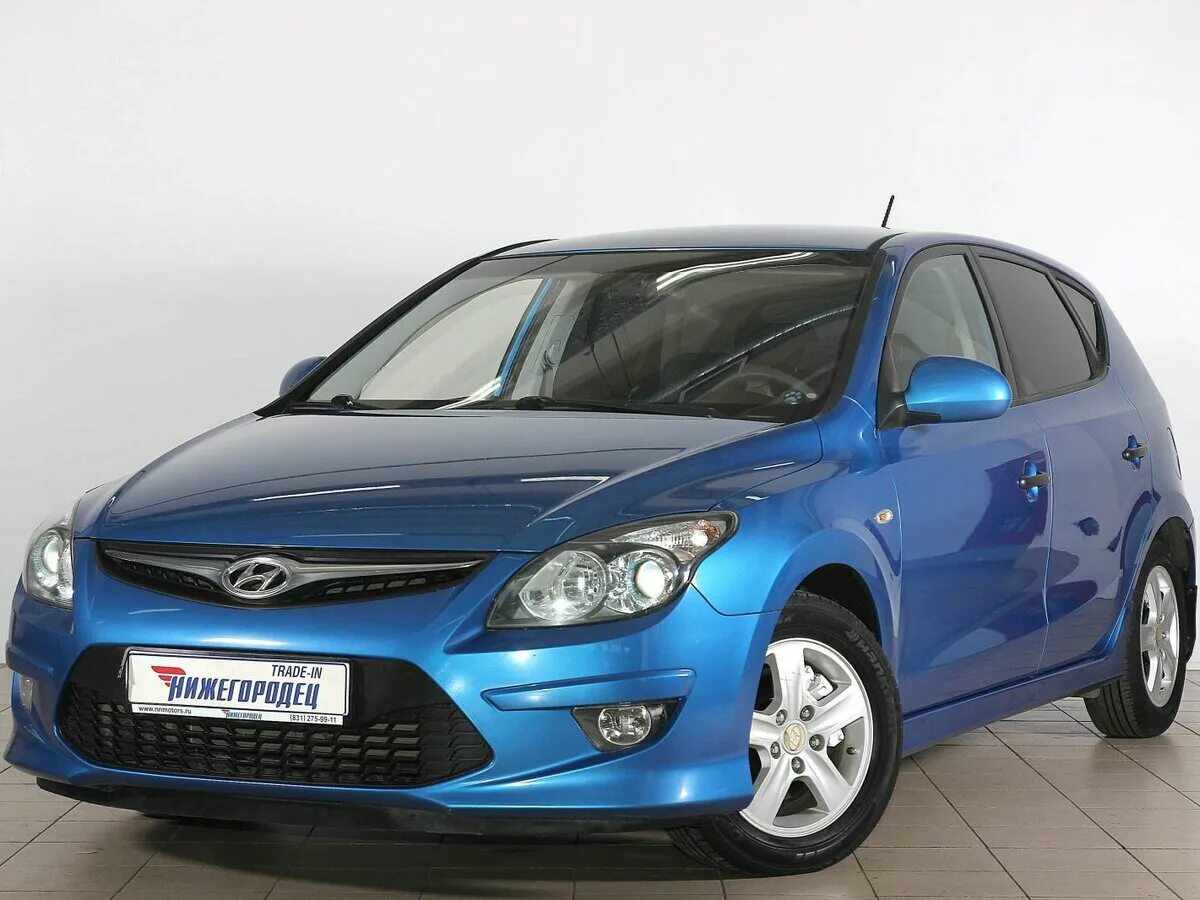 Hyundai i30 2010. Hyundai i30 2010-2012. Хендай i30 хэтчбек. Хендай i30 синий.