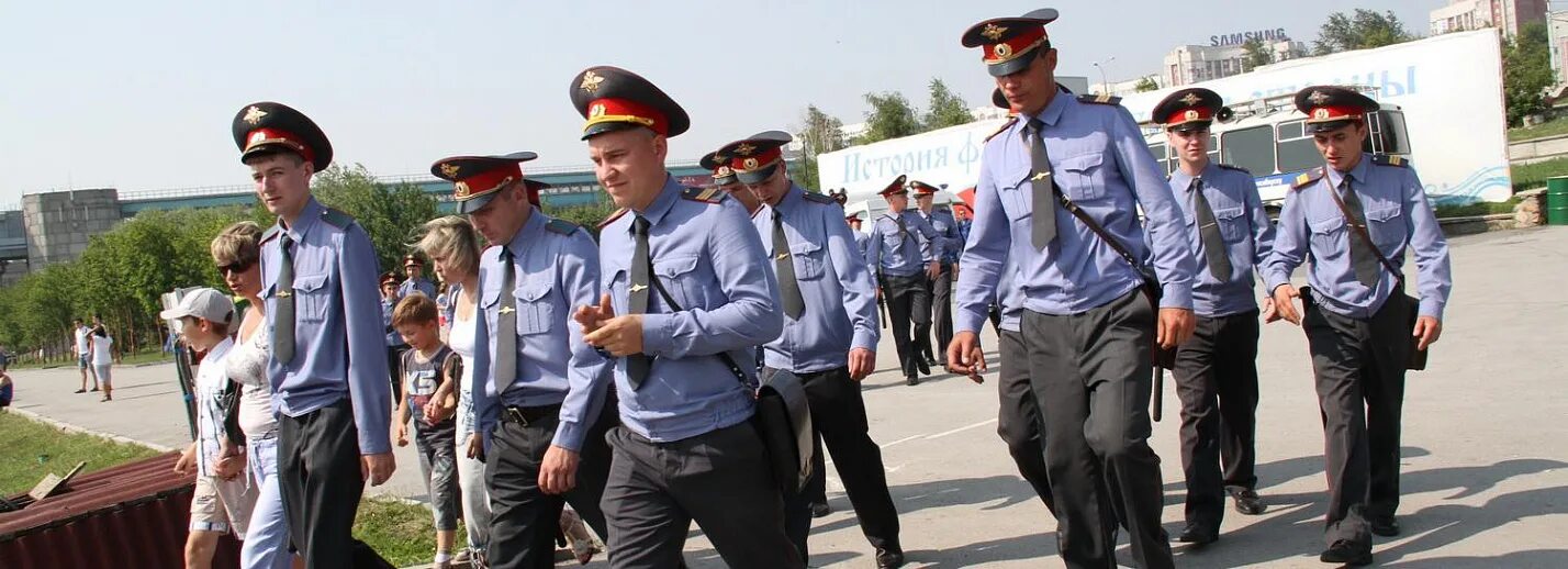 В Новосибирске полиция или милиция. Форма полиции Новосибирск. Наркоконтроль Новокубанск. Новосибирская участковая