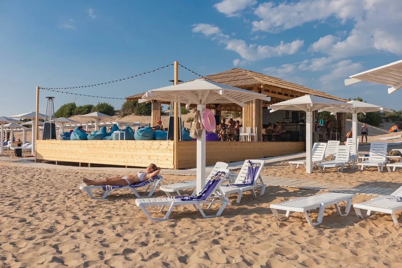 Море вилладж. Анапа волна сиа виладж. Волна си сочи отель. Волна sea village анапа фото. Море вилладж.