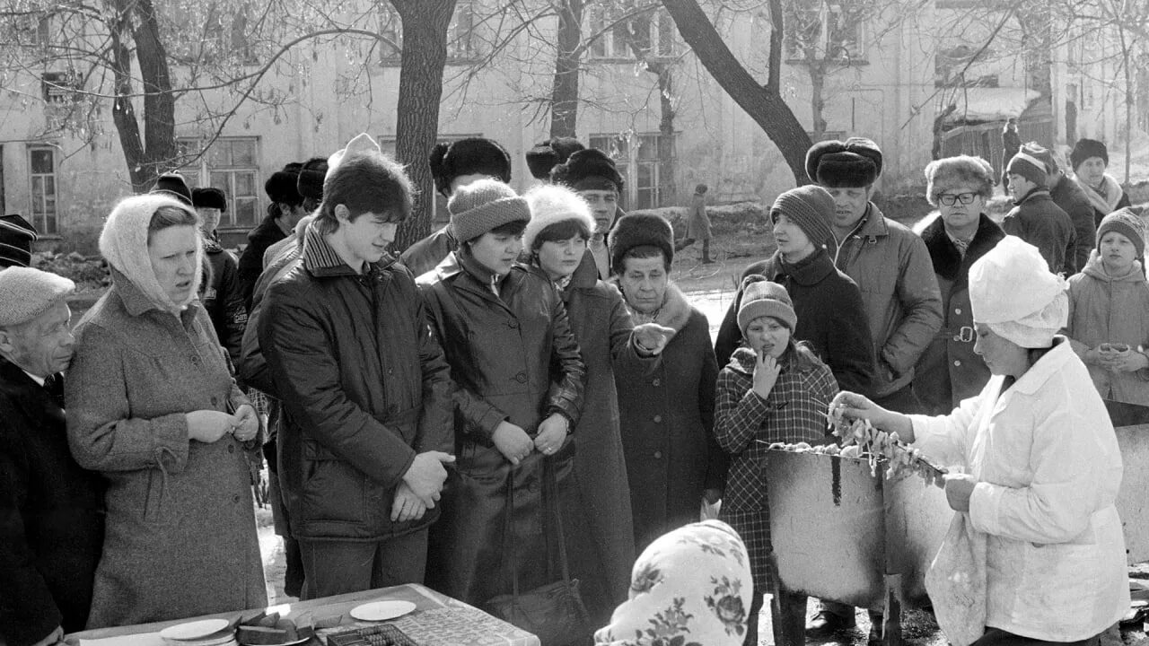 Советские шашлычные. Советский шашлык. Шашлык в Советском Союзе. Шашлыки в 90е. Воспоминания советских времен