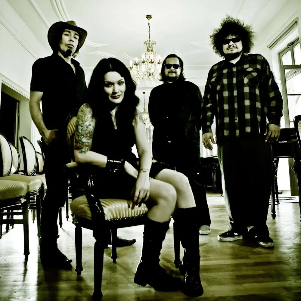 Tito tarantula 2021. Тито и тарантула рок группа. Tito & tarantula. Тито и тарантула. Тито и тарантула слушать.