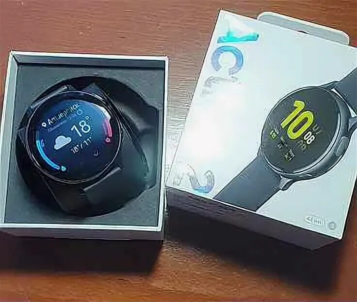 Апшеронск часы. Samsung Galaxy Active 2 коробка. Samsung Galaxy watch Active упаковка. Samsung Active watch 2 коробка. Samsung Active 2 44mm коробка.