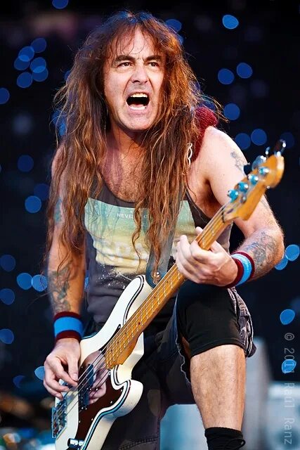 Стив х. Стив харрис. стив харрис iron maiden. стив харрис 2025. стив харрис молодой.