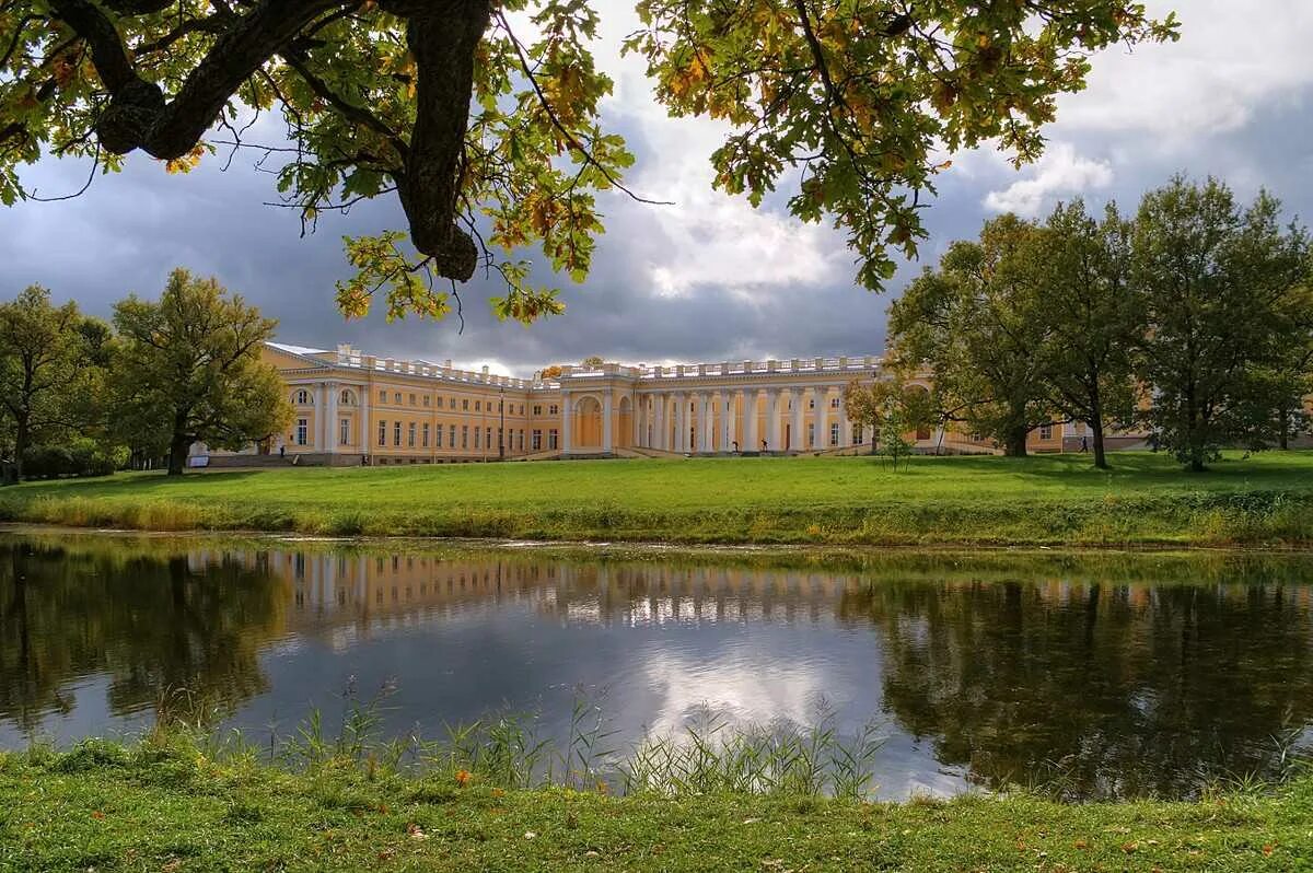 Санкт-петербург пушкин александровский дворец. Александровский дворец в царском селе (1792-1796). Кваренги архитектор александровский дворец. Санкт петербург пушкин александровский. Санкт петербург пушкин александровский.
