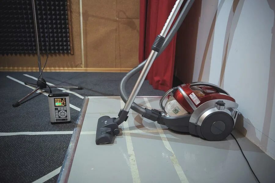 280. Пылесоса экспертиза. Dyson ball вертикальный. Ранцевый пылесос керхер bv 5/1. Dyson cordless v6 vacuum.