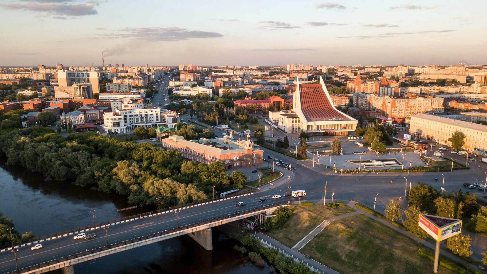 Фото: Ночной Омск. Фотограф Петр Дикман. Город. Фотосайт Расфокус.ру
