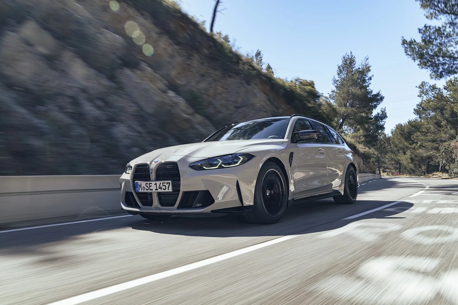 Универсал м. BMW m3 Touring 2023. BMW m3 2022. БМВ м3 2022. БМВ м3 туринг 2021.