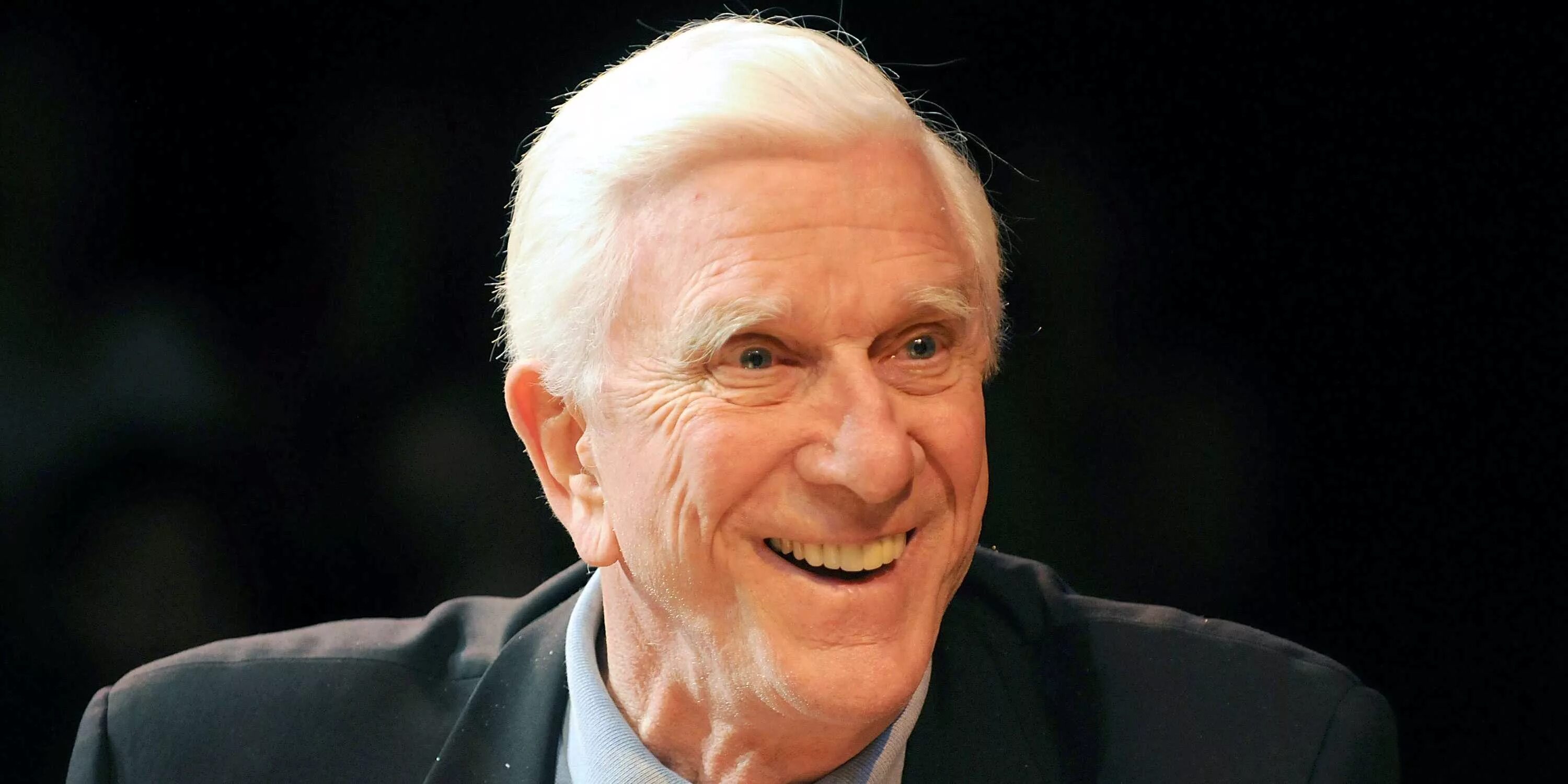 лесли нильсен википедия. лесли нильсен википедия. лесли нильсен 2010. лесли нильсен фото. лесли нильсен.