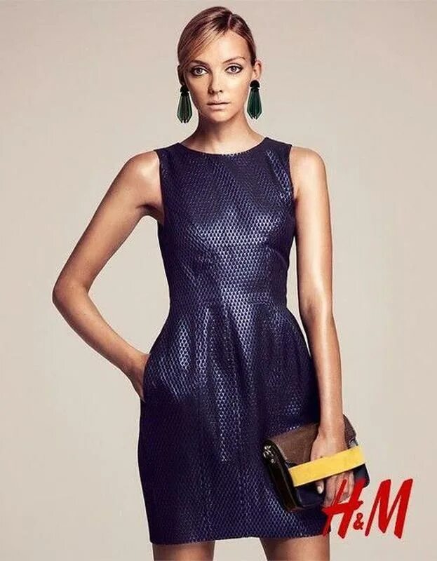 Кожи dress to impress. Dress to impress платье детское. Платье кожа h&m. Dress to impress. Кожаный сарафан.